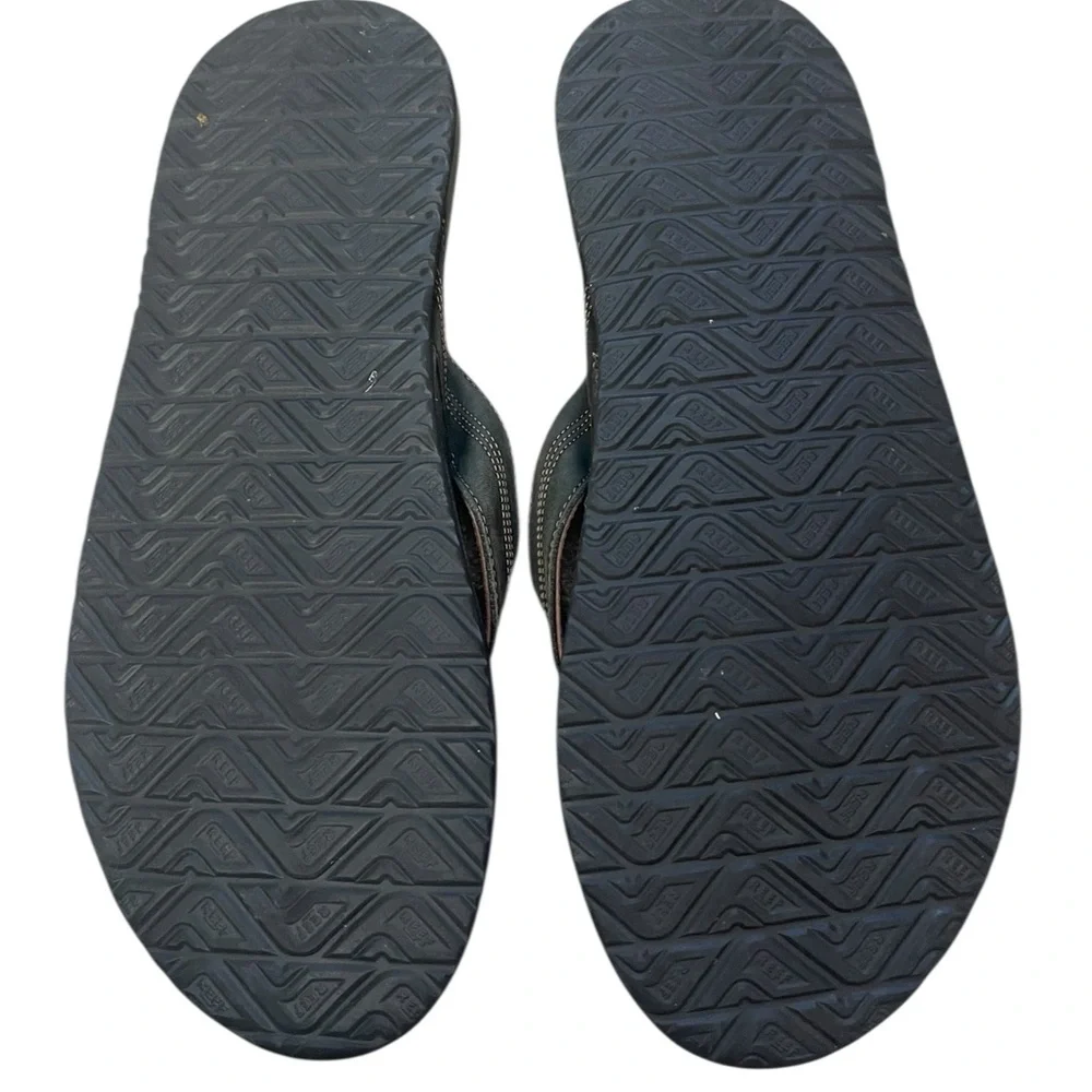 Reef stylish sandals
